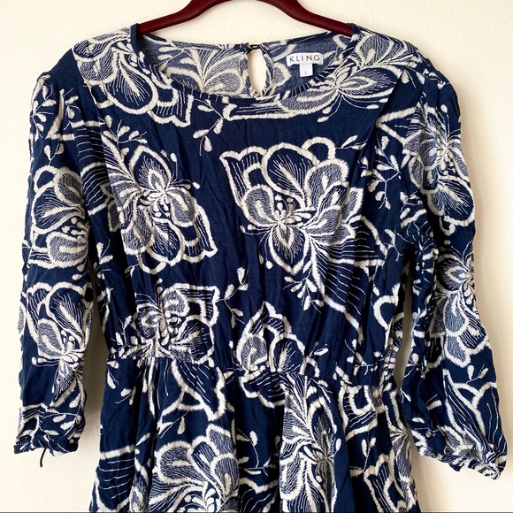 Beautiful Kling Navy Floral Dress - Picture 2 of 5
